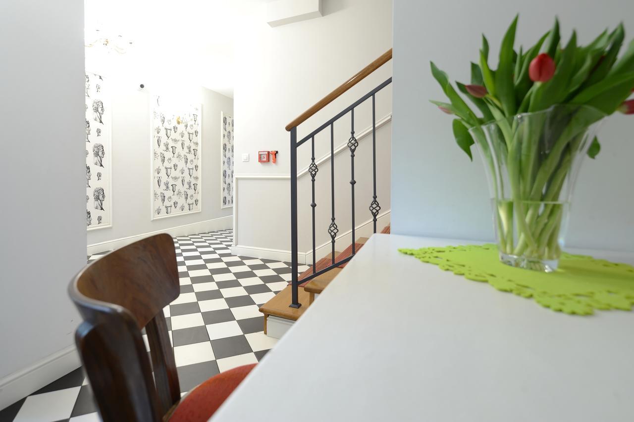 Crystal Suites Chez Helena Krakow Bagian luar foto